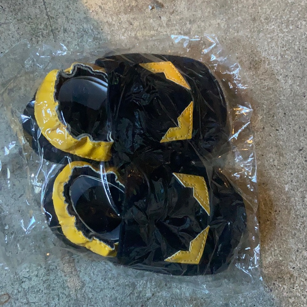 Monster kid slippers